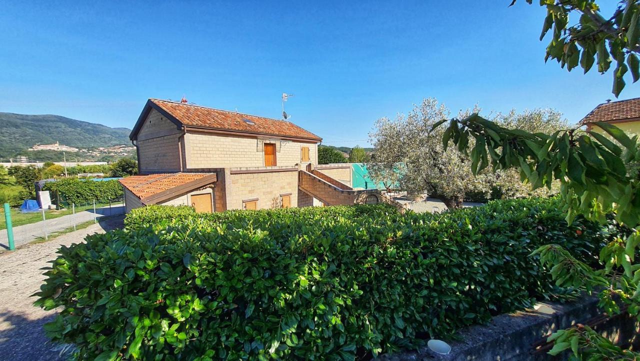 Spicchio Di Luna - Casa Vacanze Albiano Magra Dış mekan fotoğraf