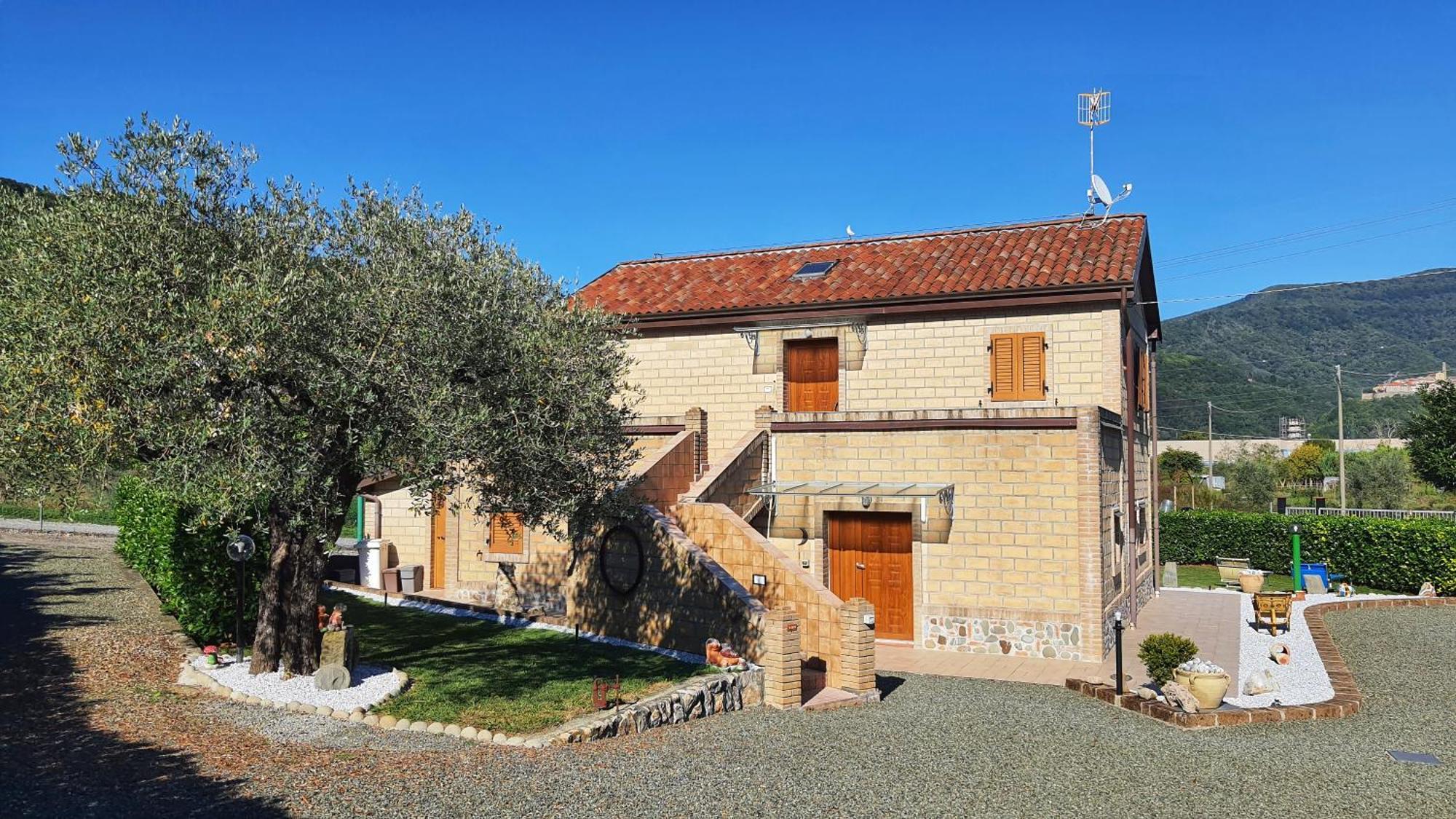 Spicchio Di Luna - Casa Vacanze Albiano Magra Dış mekan fotoğraf